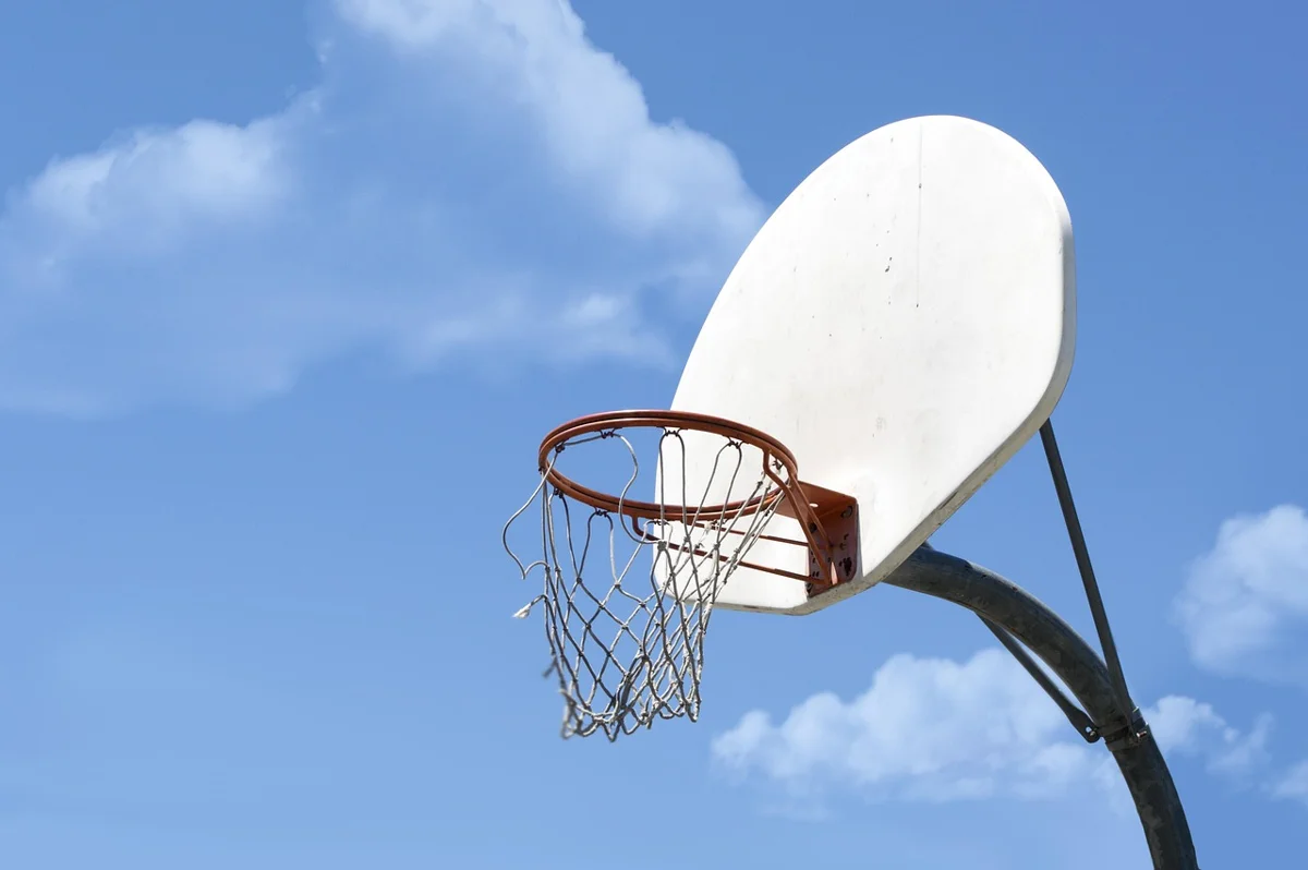 Basketbolda Pres Savunma Nedir: Tanımı ve Temel Kavramları