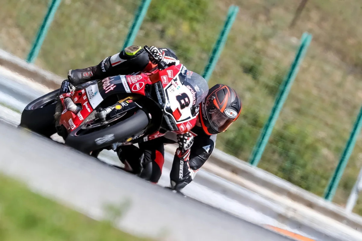 MotoGP Islak Yarış Kuralı Nedir?